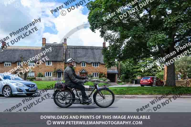 Vintage motorcycle club;eventdigitalimages;no limits trackdays;peter wileman photography;vintage motocycles;vmcc banbury run photographs